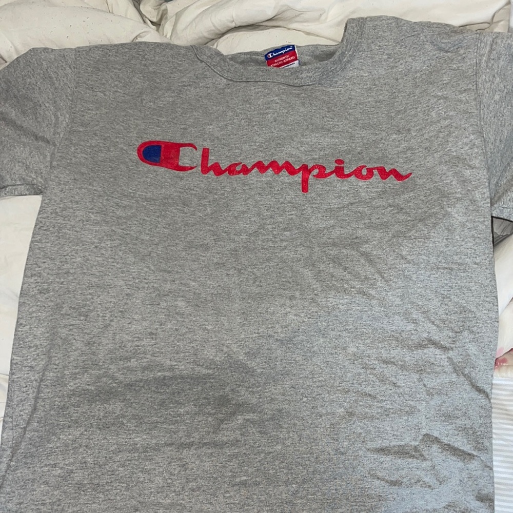 Champion T-shirt
